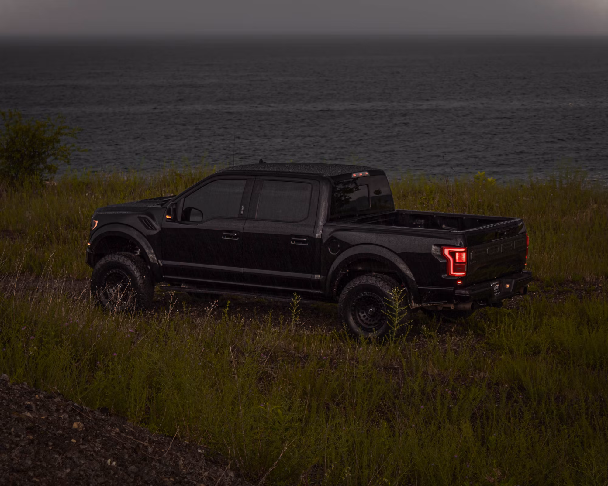 Exploring the World of Overlanding: Adventure Beyond the Asphalt